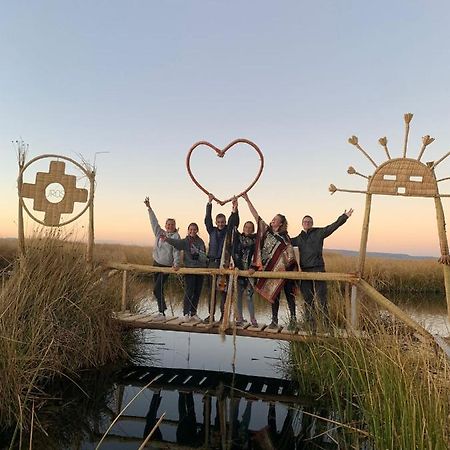 Uros Lodge Lover Titiqaqa Puno Eksteriør billede