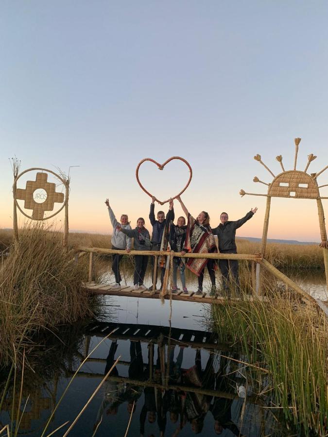 Uros Lodge Lover Titiqaqa Puno Eksteriør billede