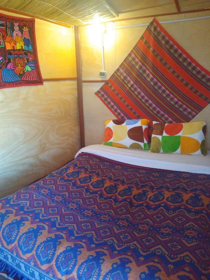 Uros Lodge Lover Titiqaqa Puno Eksteriør billede