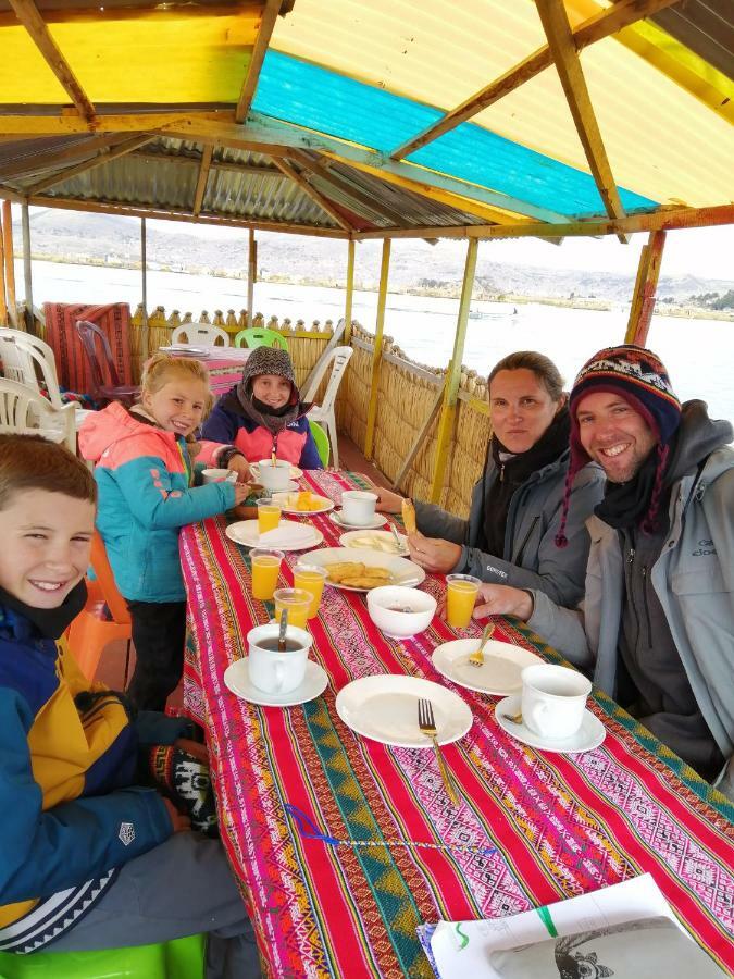 Uros Lodge Lover Titiqaqa Puno Eksteriør billede