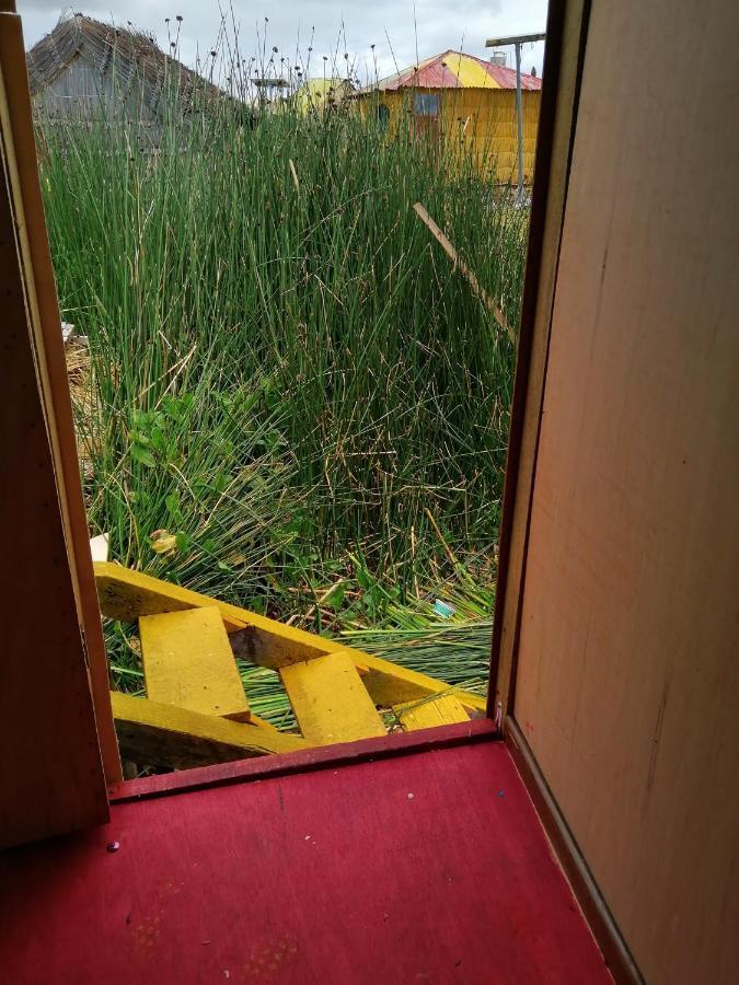 Uros Lodge Lover Titiqaqa Puno Eksteriør billede